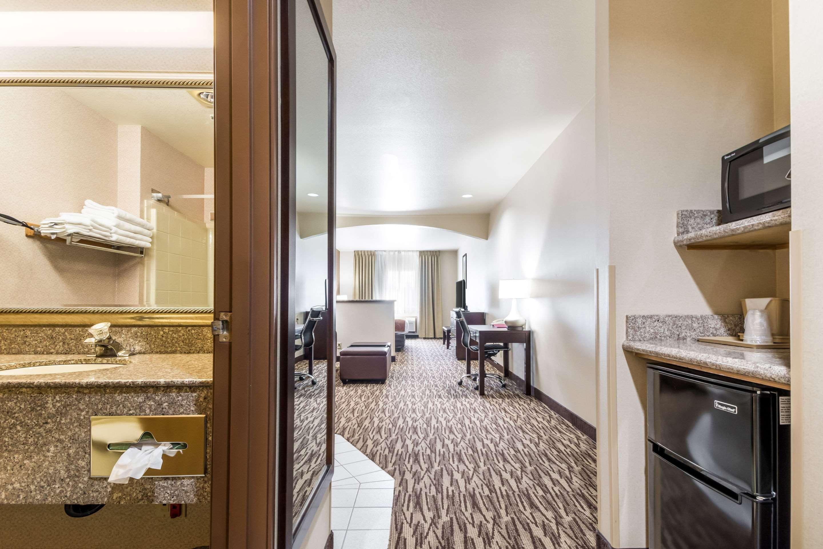 Comfort Suites Portland Airport Exteriér fotografie
