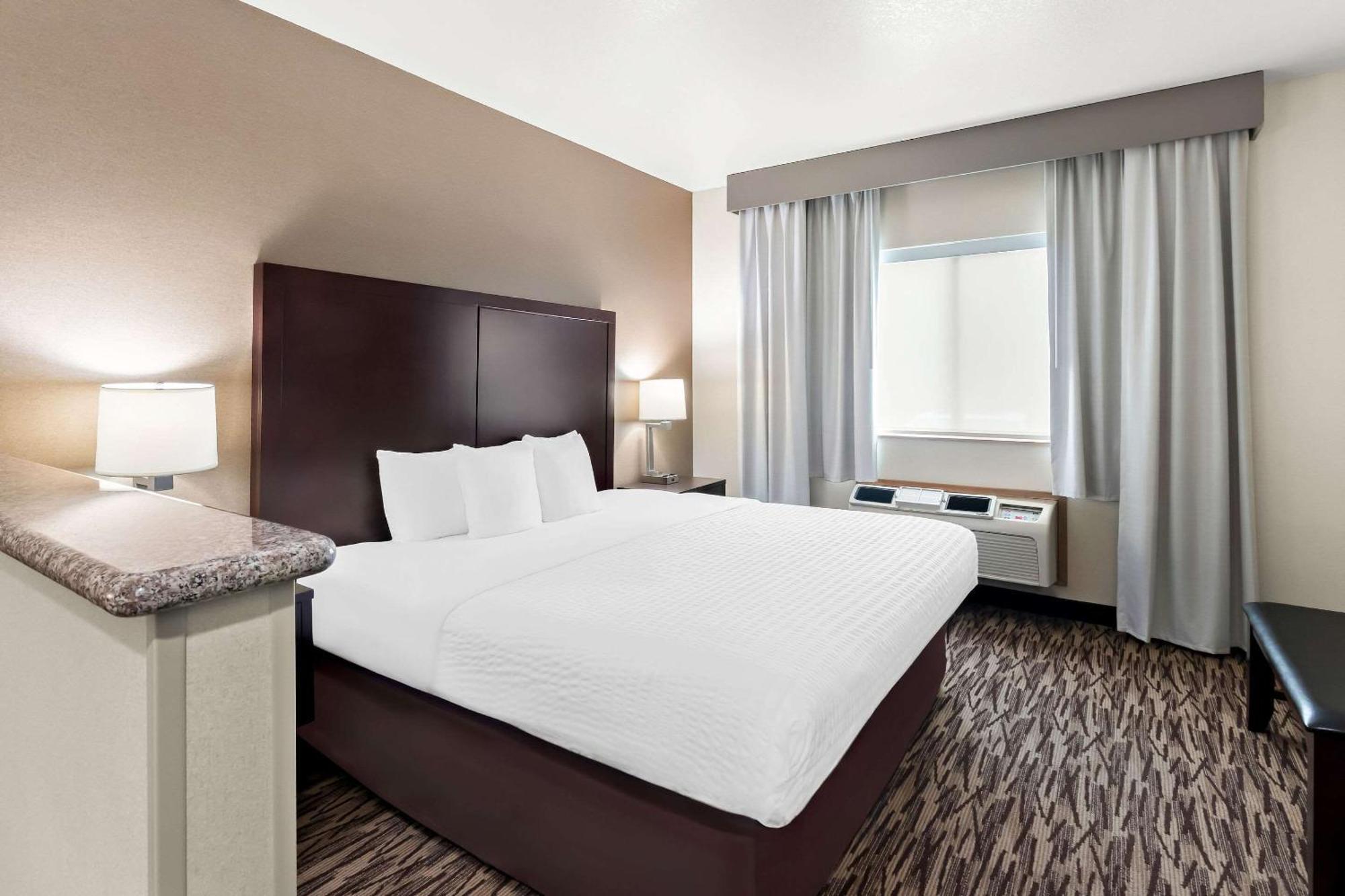 Comfort Suites Portland Airport Exteriér fotografie